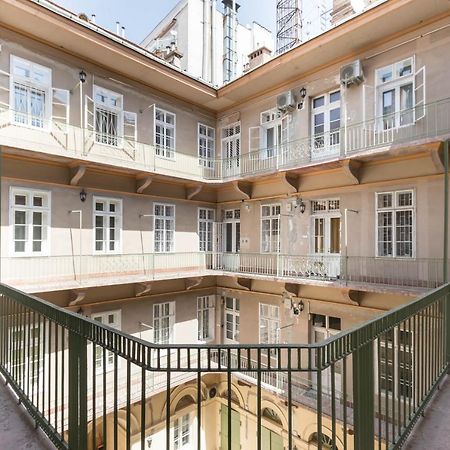 Leda'S Apartment Next To The Danube And Fashion Street Budapest Ngoại thất bức ảnh